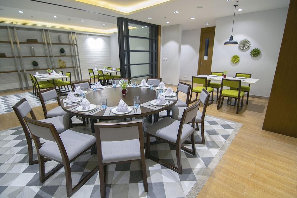 Hotel Lucky Chinatown Binondo Manila Bagian luar foto