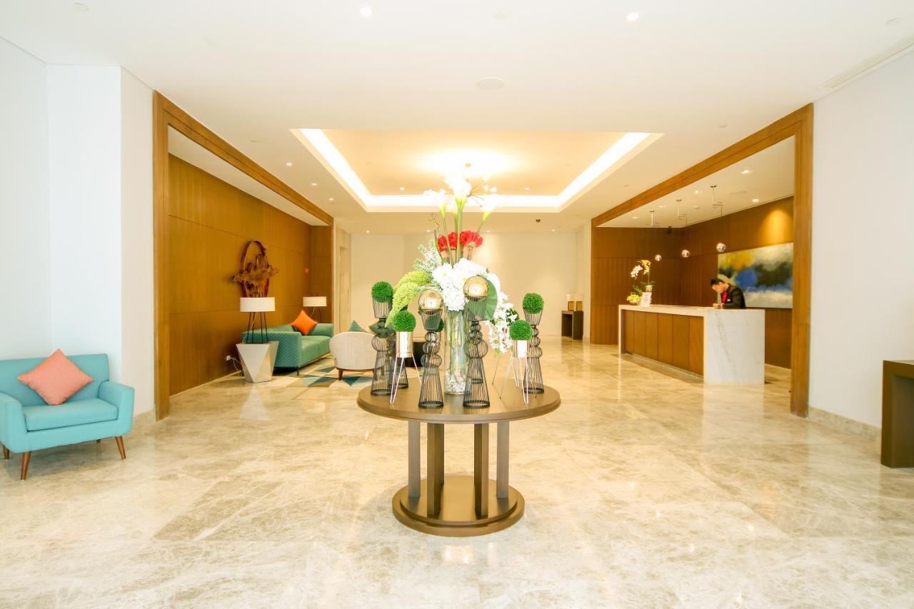 Hotel Lucky Chinatown Binondo Manila Bagian luar foto